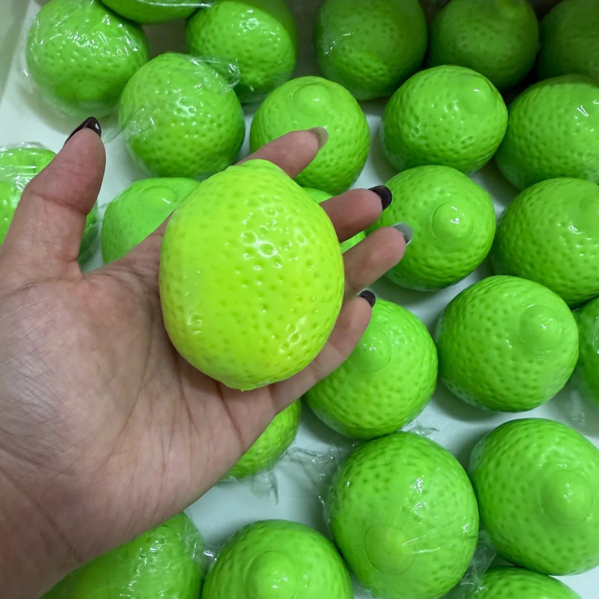 Simulated Orange Stress Ball Squishy Squeeze Ball DIY Handmade ASMR Sensory ADHD Anti Stress Relief Fidget Toys with Crisp sound